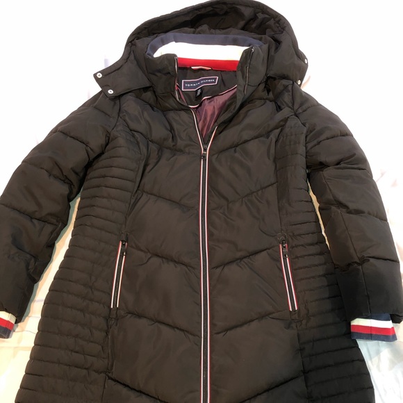 tommy jeans hoodless puffer jacket